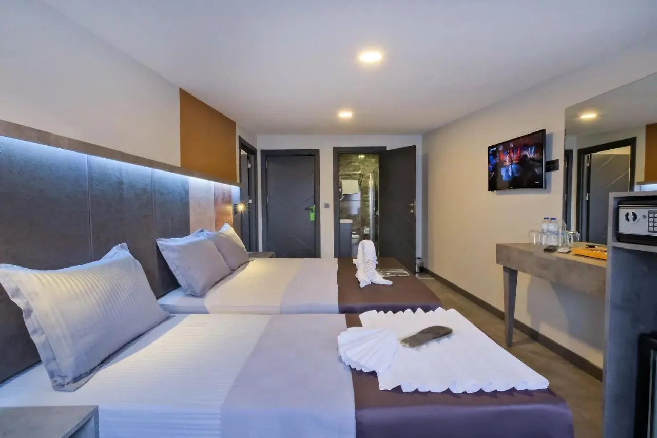 The Queen Hotel Istanboel