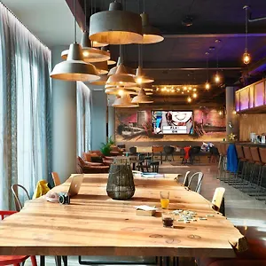 Hotel Moxy ****