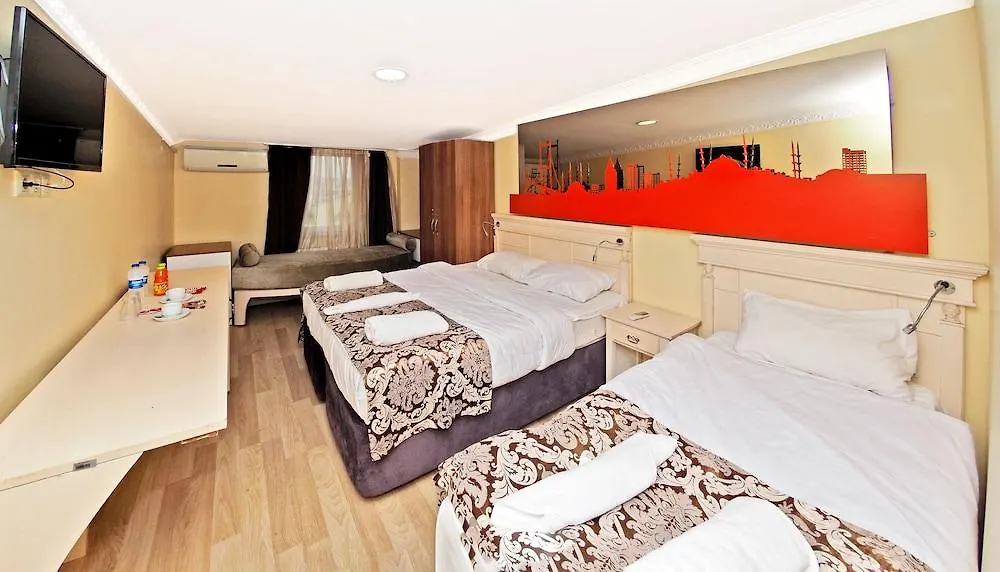 The Queen Hotel 伊斯坦布尔