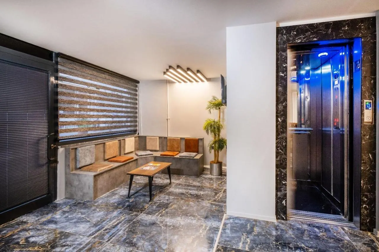 The Queen Hotel Istanbul Tyrkiet