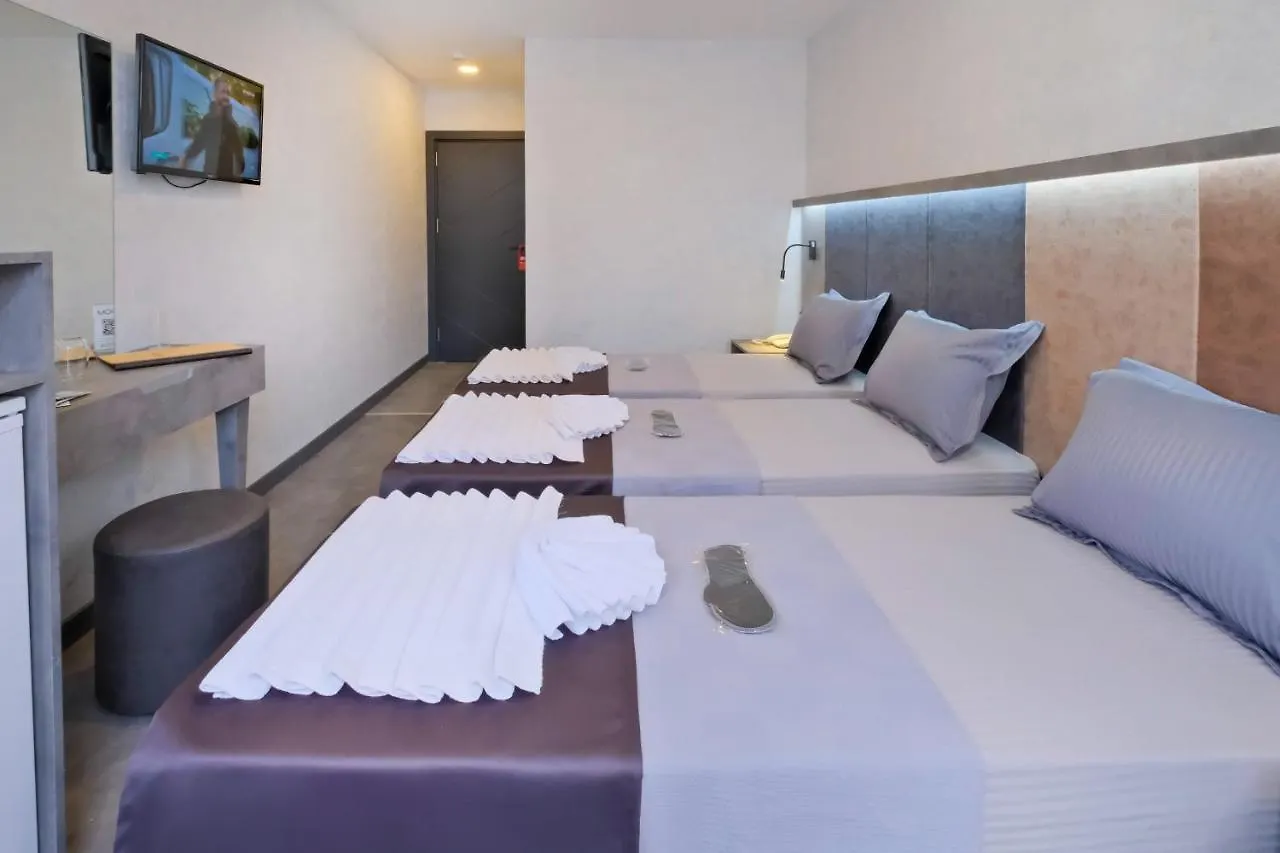 The Queen Hotel اسطنبول 2*,