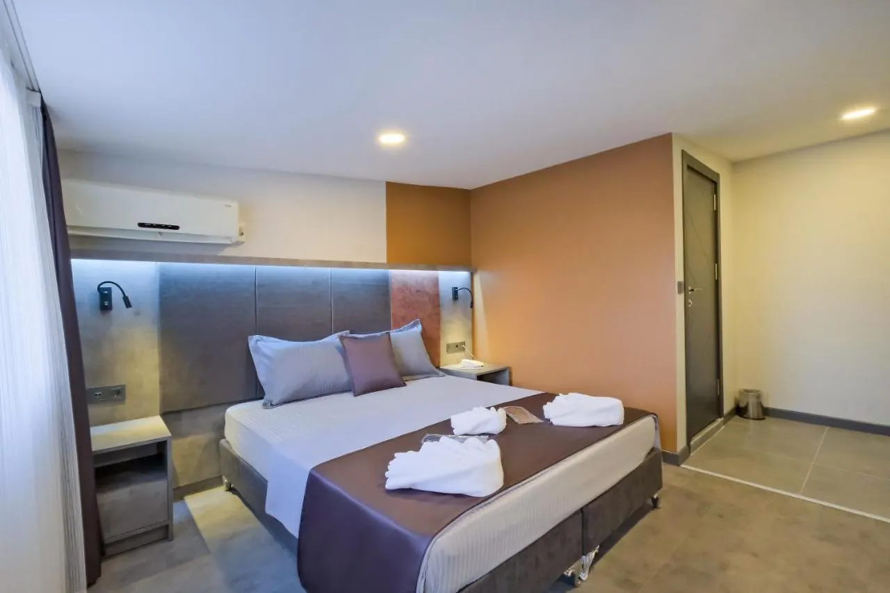 The Queen Hotel اسطنبول تركيا